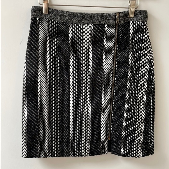 Judith & Charles woven knit black white metallic mini skirt size 4 zipper - Picture 1 of 12